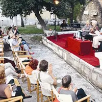 Ko svet pride na Primorsko