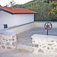 ... na Dolenjah pa vaško “štirno”