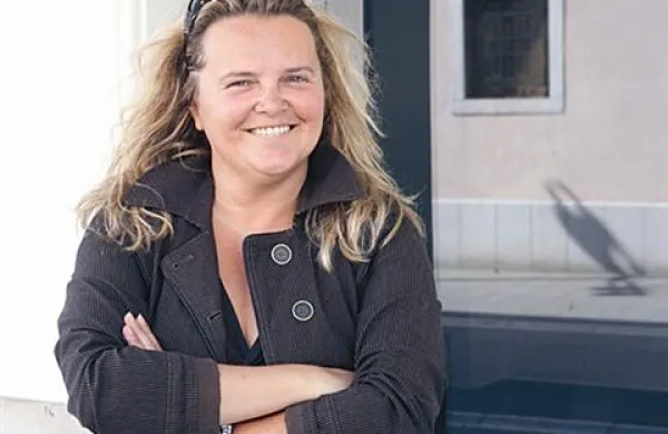 Katja Pegan bo režirala otroško predstavo Pepelka, avtorja Roalda Dahla