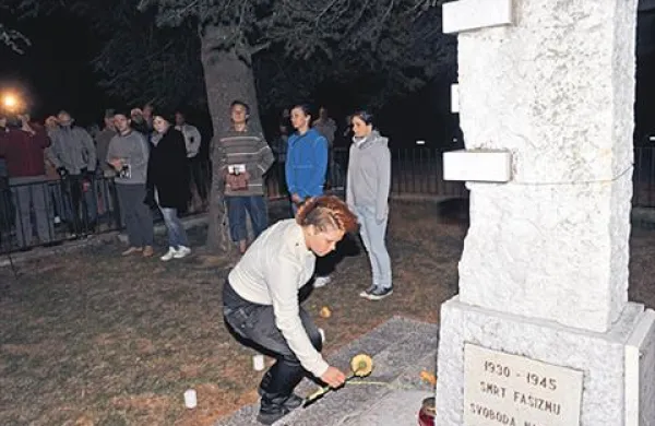 Slovesnost ob 80. obletnici smrti bazoviških junakov se je začela ob 5.43.