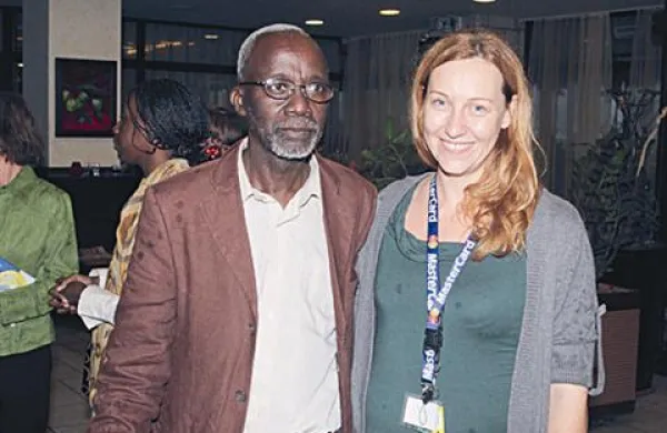 Malijski režiser Souleymane Cisse in direktorica festivala Lorena Pavlič