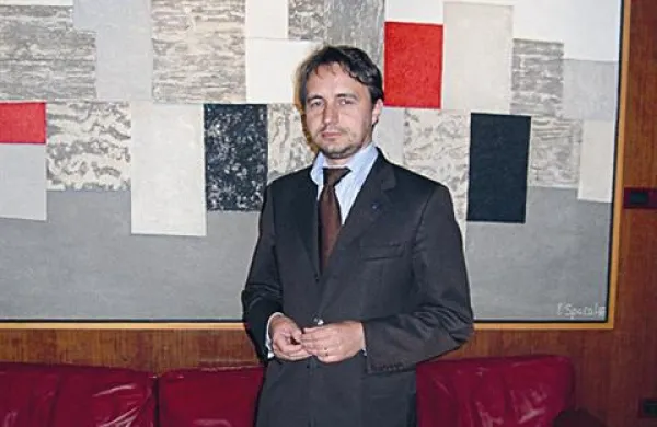 Deželni svetnik Slovenske skupnosti Igor Gabrovec od deželne uprave zahteva pojasnila o nezakonitem vrtanju na zasebni lastnini