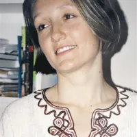 Mojca Pajnik, vodja projekta PRIMTS: “Na Mirovnem inštitutu smo se pred kratkim odzvali na poziv ministrstva za delo, družino in socialne zadeve za izvedbo raziskave o delovnih in življenjskih pogojih migrantov v Sloveniji. Če bomo izbrani, se bomo lotili tudi intervjujev z delodajalci.”