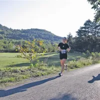 Vipavka Darja Jejčič (Burja)  je uživala v kraški naravi