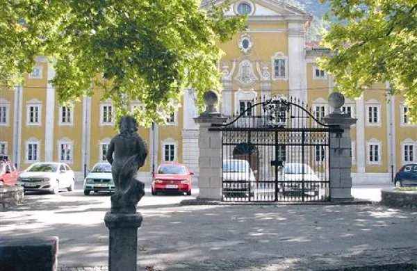 Obnovo rezidenčnega poslopja Lanthierijevega dvorca bo sofinanciral evropski sklad  