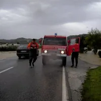 Reke poplavljajo, vodostaji se bodo &scaron;e dvigali