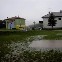 Vodo iz lokalnih zajetij je treba prekuhavati