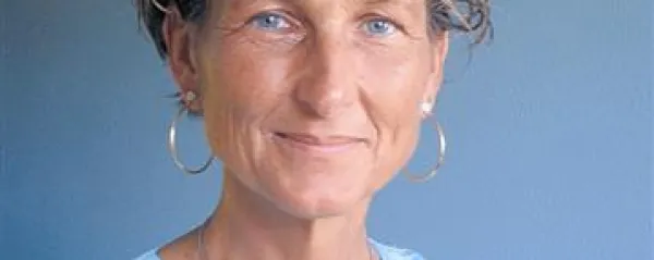 Kot pravi ginekologinja Neda Bizjak, je najbolj idealen čas za samopregled dojk prva polovica menstrualnega ciklusa, in sicer okrog 8. dneva od začetka krvavitve