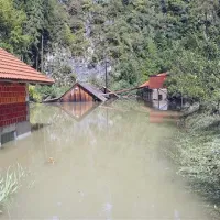 V Grapi pod vasjo Bukovje je Belščica poplavila žago in stanovanjski hiši