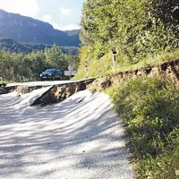 Plaz je uničil daljnovod in ogrozil vodooskrbo