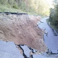 Plaz je uničil daljnovod in ogrozil vodooskrbo