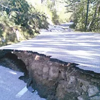 Plaz je uničil daljnovod in ogrozil vodooskrbo