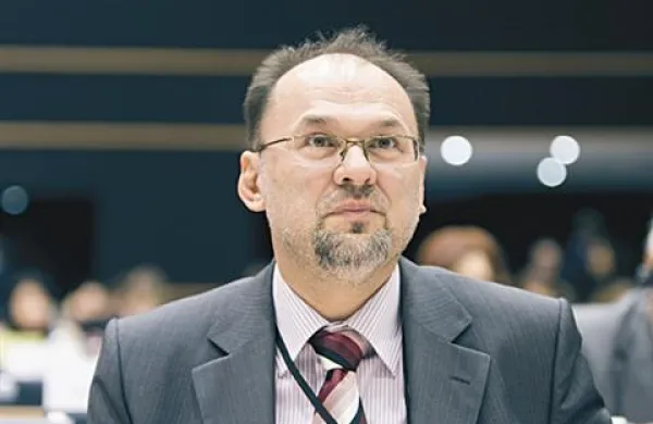Jelko Kacin je pred evropskimi kolegi izpostavil, da sta v Sloveniji zaradi poplav precej prizadeti prometna in komunalna infrastruktura