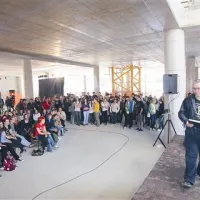 Forum kreativne ekonomije na gradbišču Eda centra je spodbujal mlade  
