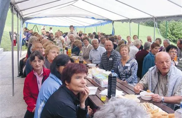 Srečanje krajanov Orehka in Jesenice
