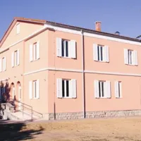 Temeljito prenovljena stavba na Fazanski 5 v Luciji