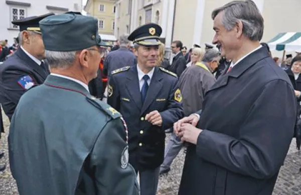 T&uuml;rk poudaril pomen enotnosti
