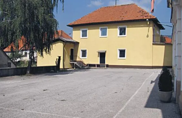 Fundacija Z glavo na zabavo do novembra napoveduje približno 50 prireditev po celotni Sloveniji