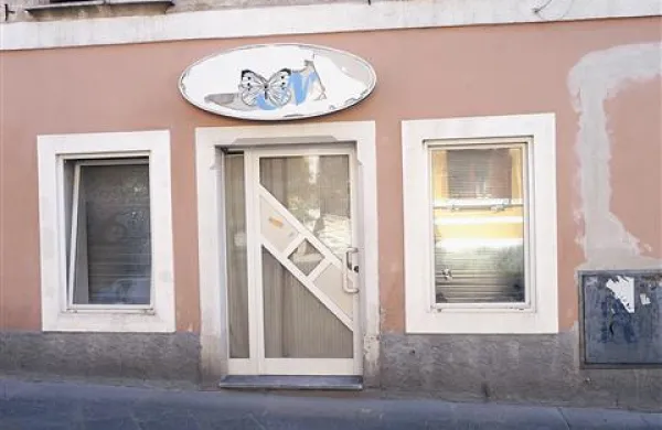 V nekdanji mlečni trgovini v   Kidričevi ulici bo degustacija ter prodaja oljčnega olja in vin