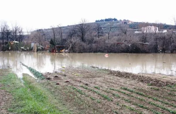 Oškodovanci poplav lahko  prijavijo nastalo škodo  