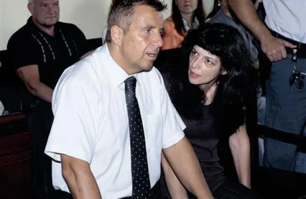 Prijatelj z ženo