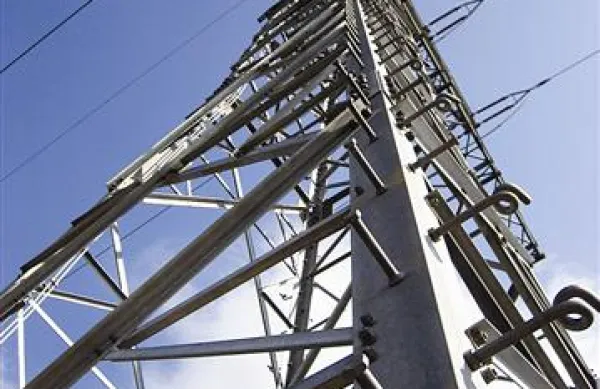 Energetiki pravijo, da bodo gospodinjstva prihranili šele za četrto stopnjo redukcije