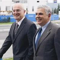 ... ter prvim možem Splošne plovbe Egonom Bandljem in odvetnikom Gregorjem Velkaverhom