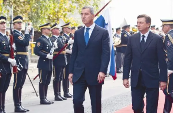 Uradni sprejem predsednika Črnogorske vlade Mila Đukanovića v Sloveniji.