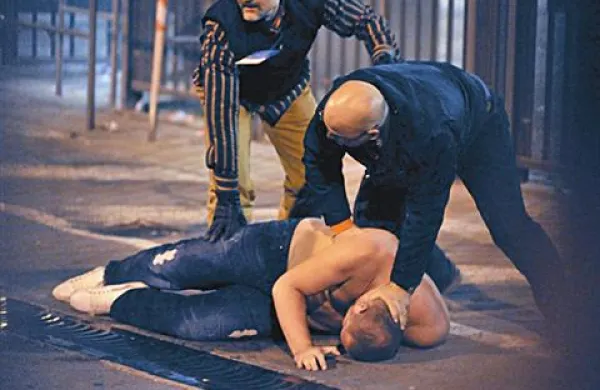 Po sedmih minutah prekinili tekmo