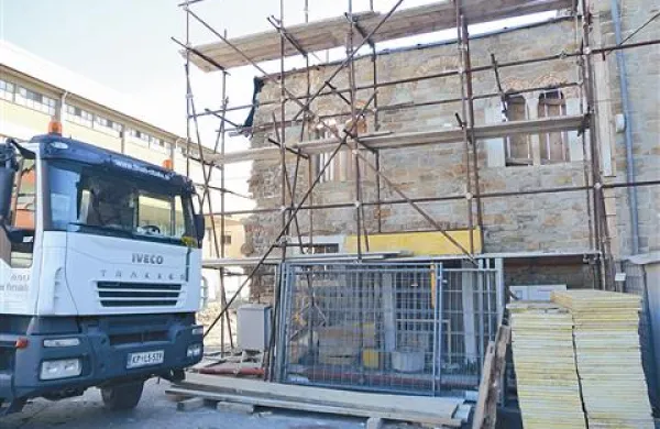 Če bo Evropa finančno radodarna, bo  gotska hiša na Ribiškem trgu 9 v prihodnosti gostil svetovalni center za stavbno dediščino Kopra