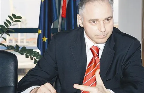 Andrej Lovšin zahteva 330.000 evrov odškodnine