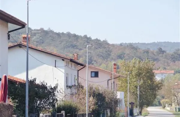 V Mirnu so zagrabili ponudbo, s katero bi zelo znižali stroške za javno razsvetljavo