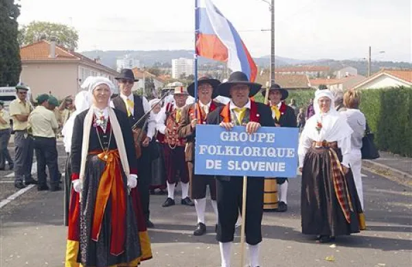 Kulturno dru&scaron;tvo Kra&scaron;ki &scaron;opek znova v Franciji