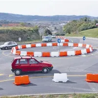 Ob napovedanih spremembah prometnega režima na Markovcu so pri izolski bolnišnici uredili začasno krožišče
