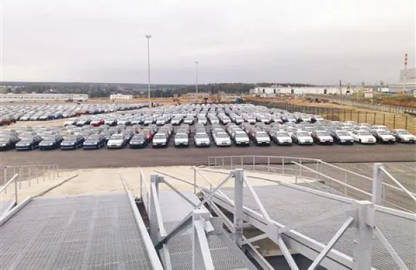 Logističnemu centru Čehov, ki po treh letih od začetka gradnje še ni povsem končan, se lahko izmuzne tako zaželen status carinskega terminala