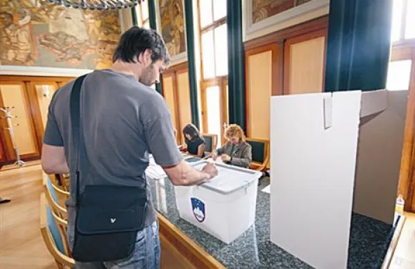 V  Kopru in Trebnjem volitev še ni bilo, saj jih je zadržalo ustavno sodišče 
