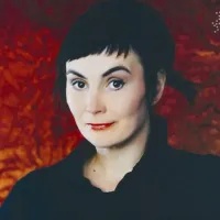 Ta zavedna Primorka je odločna bojevnica za pravice vseh, ki s trdim delom ne zaslužijo dovolj denarja za preživetje, je o Maksimiljani Ipavec zapisala revija Jana.