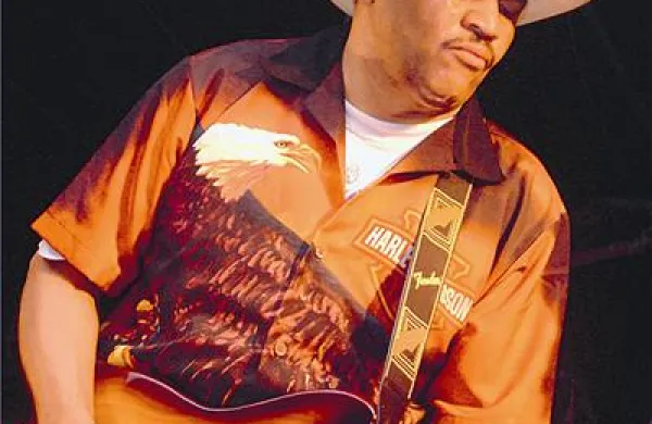  Sherman Robertson