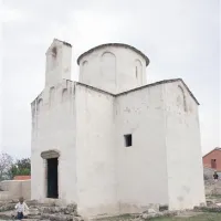 Najmanjša katedrala na svetu je bila zgrajena ob pomoči odličnega poznavanja astronomije