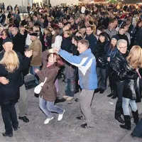 Zadovoljstvo in dobro voljo ob novi pridobitvi so nekateri potrdili tudi s plesnimi koraki
