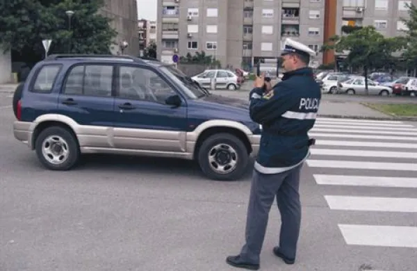 Policijski sindikat Slovenije končal stavko