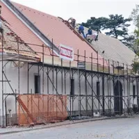 Obnovljena streha bo izboljšala varnost živali in ljudi