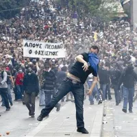 Množične demonstracije, ki so pretresle Grčijo
