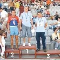 Miroslav Šimšić na stopničkah kot balkanski veteranski prvak v skoku v daljino