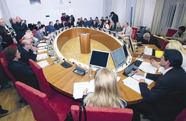 S prve seje izolskega občinskega sveta v novi sestavi