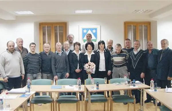 Kobariški občinski svet z županjo Darjo Hauptman 
