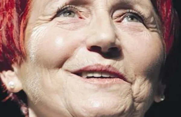Mojca Senčar