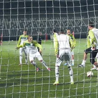 Nogometaši so včeraj pozno popoldne  pod močnim nalivom trenirali na pomožnem igrišču Bonifike, ki je na novem atletskem objektu