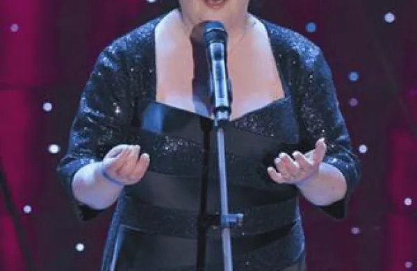 Susan Boyle oboževalce navdušuje z novim albumom The gift (Darilo)
