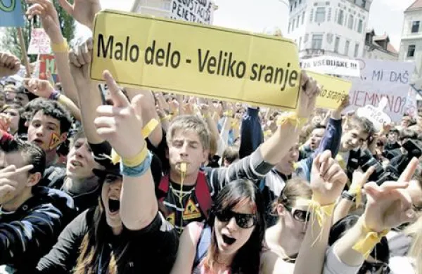 &Scaron;tudij je dobra izbira, ki jo je mogoče &scaron;e izbolj&scaron;ati